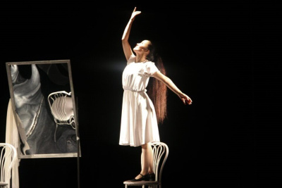 Моноспектакль по произведениям первой якутской поэтессы Варвары Потаповой показали в Якутске / Саина Титова Якутск Якутск Республика Саха (Якутия)