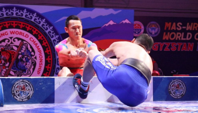 Якутскому мас-рестлеру присвоено звание заслуженного мастера спорта России / Дьулустаан Сергеев   