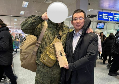 В Якутске встретили бойцов СВО. Один из них приехал на рождение ребенка / ЯСИА Якутск Якутск Республика Саха (Якутия)