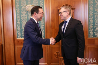 Глава Якутии провел встречу с послом по особым поручениям МИД РФ / ЯСИА   