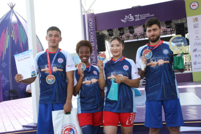 Определены победители международного турнира по мас-рестлингу компании «Железные дороги Якутии» / Саина Титова Владивосток Город Владивосток Приморский край