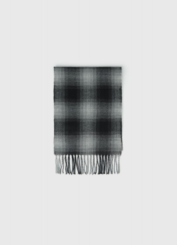 Шарф в клетку с бахромой, Черный
