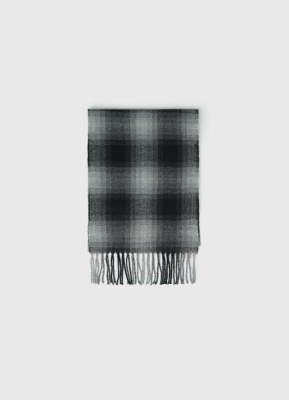 Шарф в клетку с бахромой, Черный