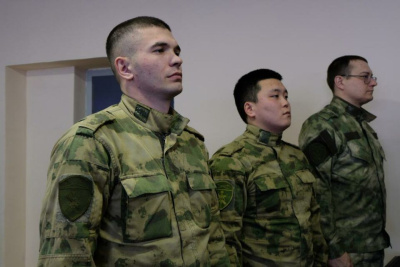 В Якутии наградили сотрудников Росгвардии и военнослужащих / ЯСИА   Республика Саха (Якутия)
