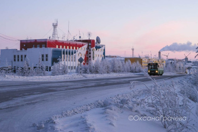 В поселке Айхал проходят мероприятия по санитарной очистке и благоустройству /    
