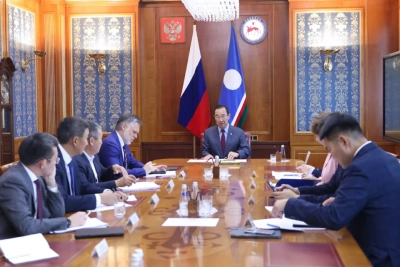 Айсен Николаев подвел итоги работы правительства Якутии на ВЭФ-2025 / ЯСИА   