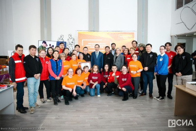 Айсен Николаев встретился с представителями волонтерского движения Якутии / Мария Архипова Якутск Якутск Республика Саха (Якутия)