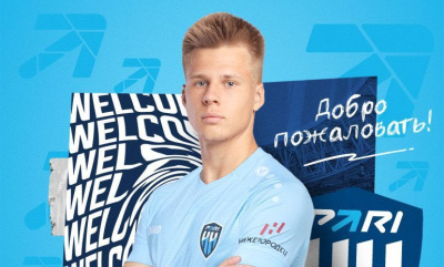 Якутский футболист Артём Соколов дебютировал за новый клуб в свой день рождения / Дьулустаан Сергеев   