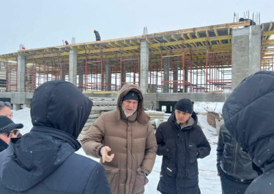 Строящиеся объекты в Якутске проверил Кирилл Бычков / ЯСИА Якутск Якутск Республика Саха (Якутия)