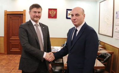 АЛРОСА - надежный социальный партнер Мирнинского района /   Мирнинский Республика Саха (Якутия)