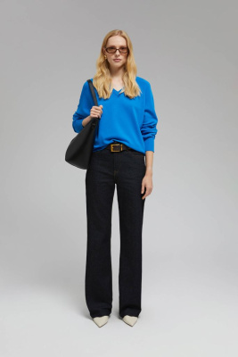 Джемпер с v-образным вырезом