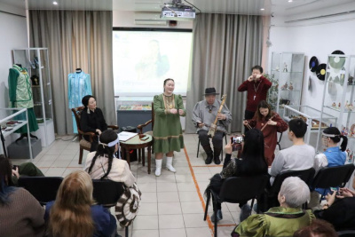 В Якутске открылась выставка героини документального фильма «Женский голос Арктики» / Нарыйа Пахомова Якутск Якутск Республика Саха (Якутия)