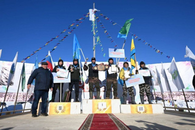 Вячеслав и Ярослав Окороковы из Мегино-Кангаласского улуса победили в соревнованиях отцов и детей / ЯСИА Туора-Кюель Таттинский Республика Саха (Якутия)