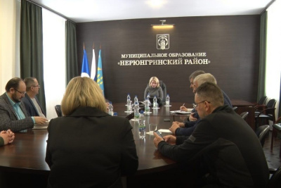 Ольга Балабкина встретилась с нерюнгринским политсоветом партии «Единая Россия» / ЯСИА  Нерюнгринский Республика Саха (Якутия)