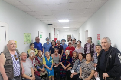 Более 50 операций провели офтальмологи в Томпонском районе Якутии / Саина Титова   