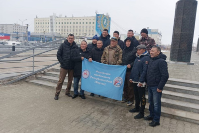 В Якутск из зоны СВО вернулись командир отряда «Барс-2» и его сослуживцы / Нюргун Семенов   