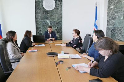 Встреча с ведущими фтизиатрами республики /    