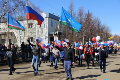 Готовимся к 1 мая /    