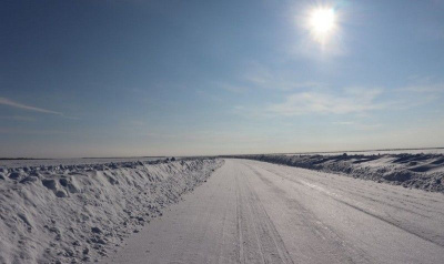В Кобяйском районе Якутии открыли проезд по участку автозимника / ЯСИА   