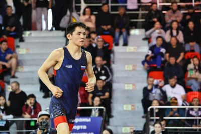 Якутские вольники оспорят бронзовые медали в заключительный день первенства России / Дьулустаан Сергеев   