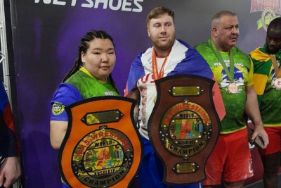Якутянка стала абсолютной чемпионкой мира по мас-рестлингу / ЯСИА   