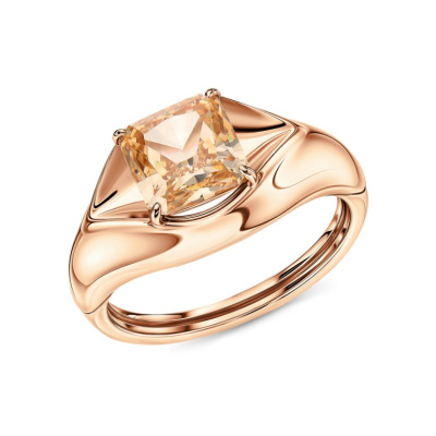 Золотое кольцо с фианитами