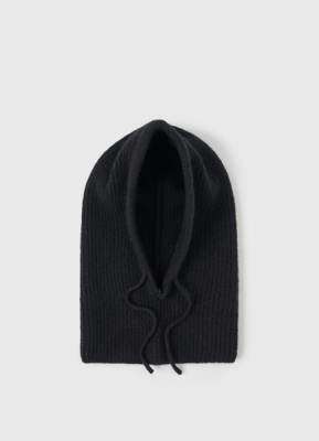 Вязаный капор, Черный