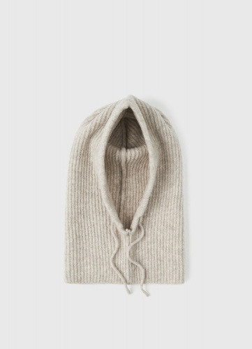 Вязаный капор, Бежевый