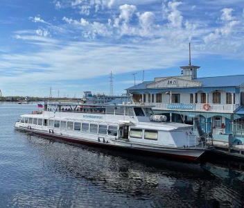 В Якутии открывается продажа билетов на трансфер пассажиров поезда в летний период / ЯСИА   Республика Саха (Якутия)