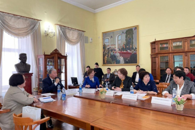 В Казахстане создадут личный фонд Максима Аммосова / Нюргун Семенов   