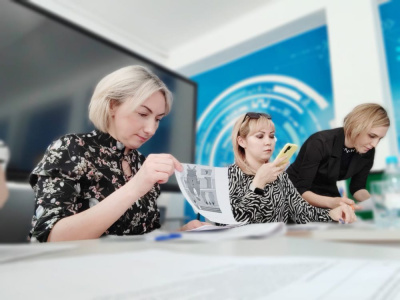 Студентам об охране труда /    