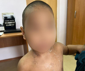 В Якутске прохожий обнаружил на улице голого ребенка / Дьулустаан Сергеев Якутск Якутск Республика Саха (Якутия)