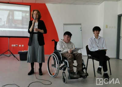 В детской библиотеке Якутска эксперты обменялись инклюзивными практиками / Нарыйа Пахомова Якутск Якутск Республика Саха (Якутия)