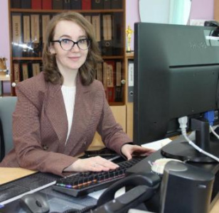 Успех сотрудника районной администрации /    