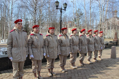 Своя вахта памяти у каждого в сердце /    