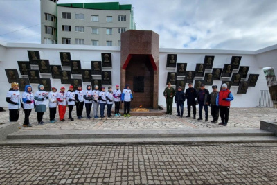 От Якутска до Бердигестяха: двухдневный женский пробег «Факел Победы» стартовал в Якутии / ЯСИА Якутск Якутск Республика Саха (Якутия)