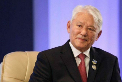 Михаил Николаев: «День Победы - история судеб более 62 тысяч якутян, призванных на фронт»‎ / ЯСИА   