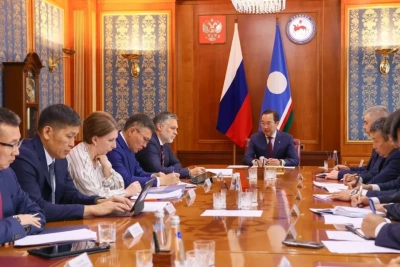 Айсен Николаев поставил новые задачи перед руководством правительства Якутии / ЯСИА   