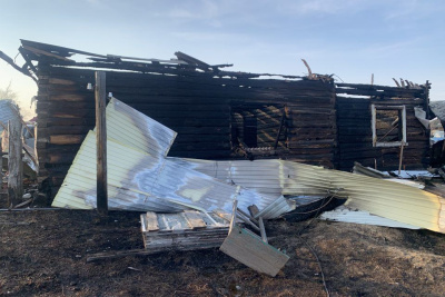 К крупному пожару привёл пал сухой травы в Якутии / ЯСИА   Республика Саха (Якутия)