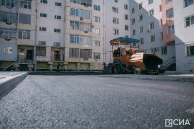 В Якутске благоустроят 21 дворовую территорию в 2023 году / Мария Архипова Якутск Якутск Республика Саха (Якутия)