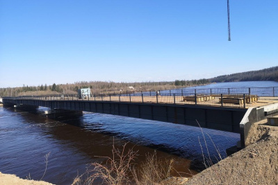 Установлены опоры и пролеты будущего моста через реку Нюю в Якутии / ЯСИА   Республика Саха (Якутия)
