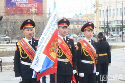В Якутске на площади Ленина прозвучал последний звонок для выпускников кадетской школы / Нюргун Семенов Якутск Якутск Республика Саха (Якутия)