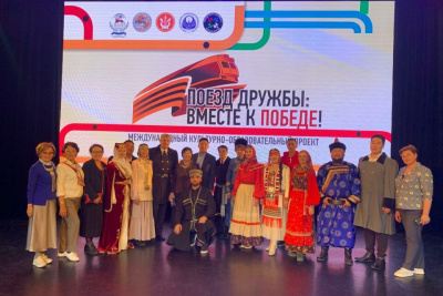 Делегация Якутии посетила Благовещенск в рамках проекта «Поезд дружбы: Вместе к Победе!» / Майя Гоголева   