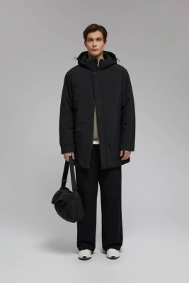 Утепленная куртка с капюшоном