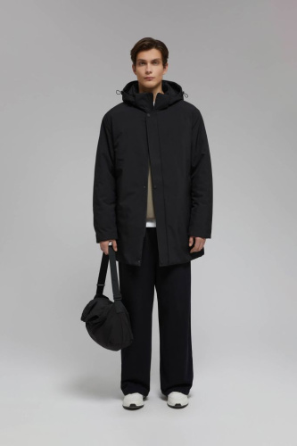 Утепленная куртка с капюшоном