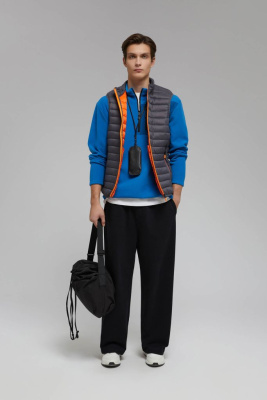 Утепленный стеганый жилет