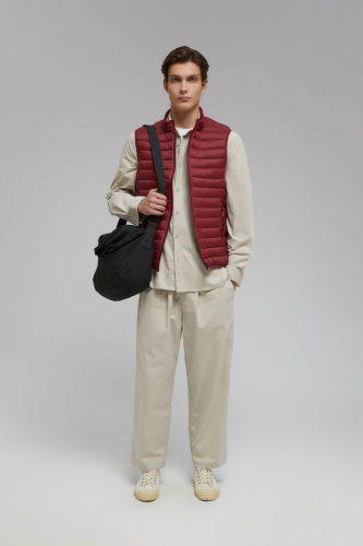 Утепленный стеганый жилет