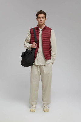 Утепленный стеганый жилет