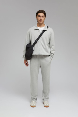 Трикотажные брюки прямого кроя