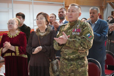 Героя России Александра Колесова чествовали в Доме дружбы народов в Якутске / ЯСИА Якутск Якутск Республика Саха (Якутия)